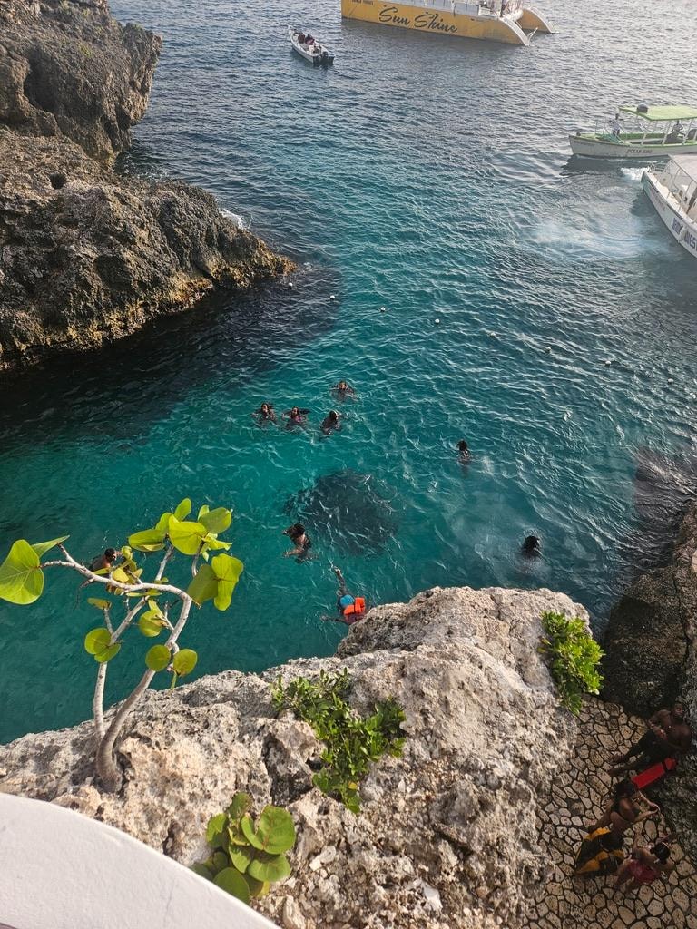 Caribbean & Bahamas